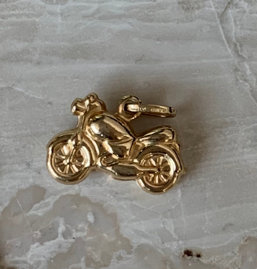 14K Cute Detailed 3-D Vintage Style Yellow Gold Bicycle Pendant/Charm 1.9 Grams