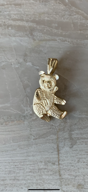 9ct gold teddy sale bear pendant