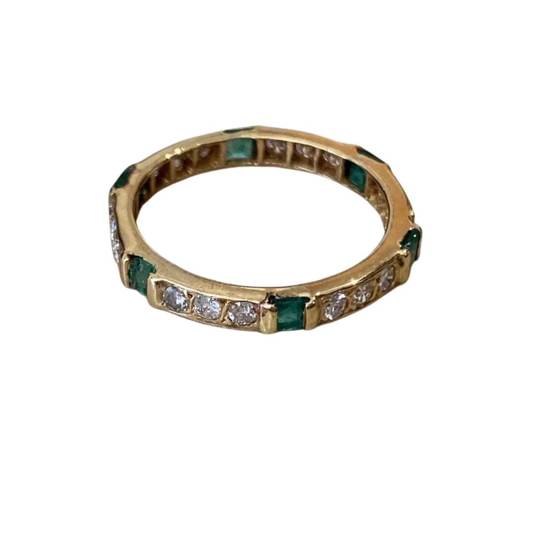 14K Yellow Gold Band Ring Emeralds