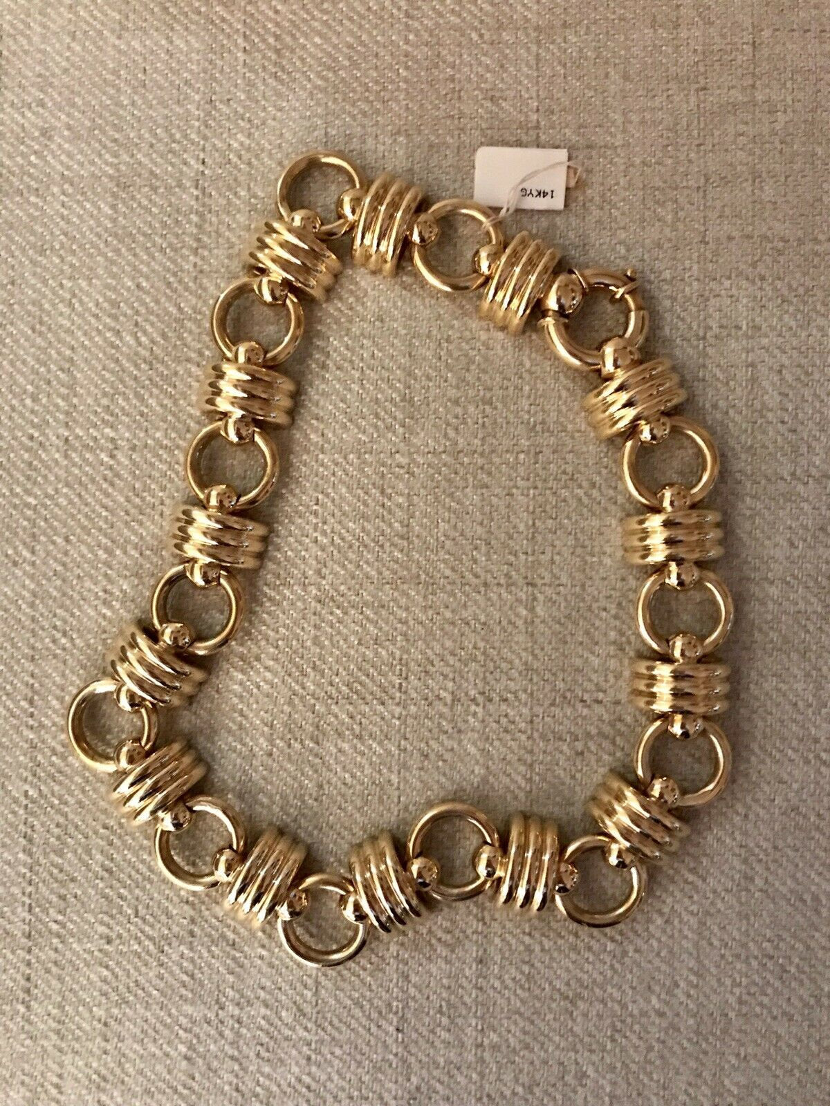 14K Yellow Gold Pretty Thick Chain Necklace With Circular Rings And Bars Italy