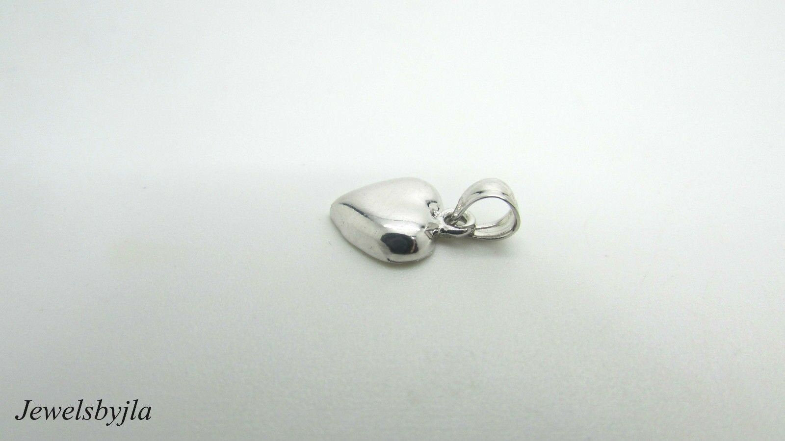 14K White Gold Cute Detailed Heart Charm/Pendant 0.9 Grams