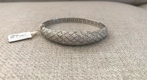 18K Pretty White Gold WomenS Thick Bracelet W/ Round Diamonds 1.35 Cts 28 Grams