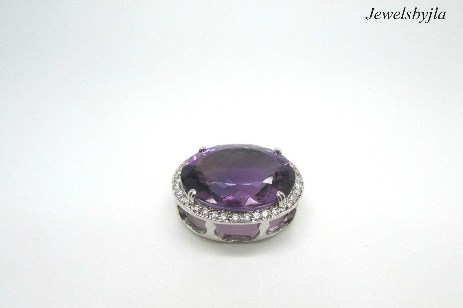 14K Pretty White Gold Oval Shape Amethyst Pendant With Round Diamonds 1.47 Cts