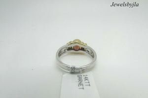 14K Multi Tone Gold Pretty Oval Shape Garnet Ladies Ring 4.7 Grams