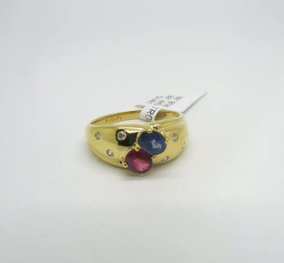 18K Yellow Gold Pretty Ladies Ring With Sapphire Ruby and Round Diamonds Size 7.25