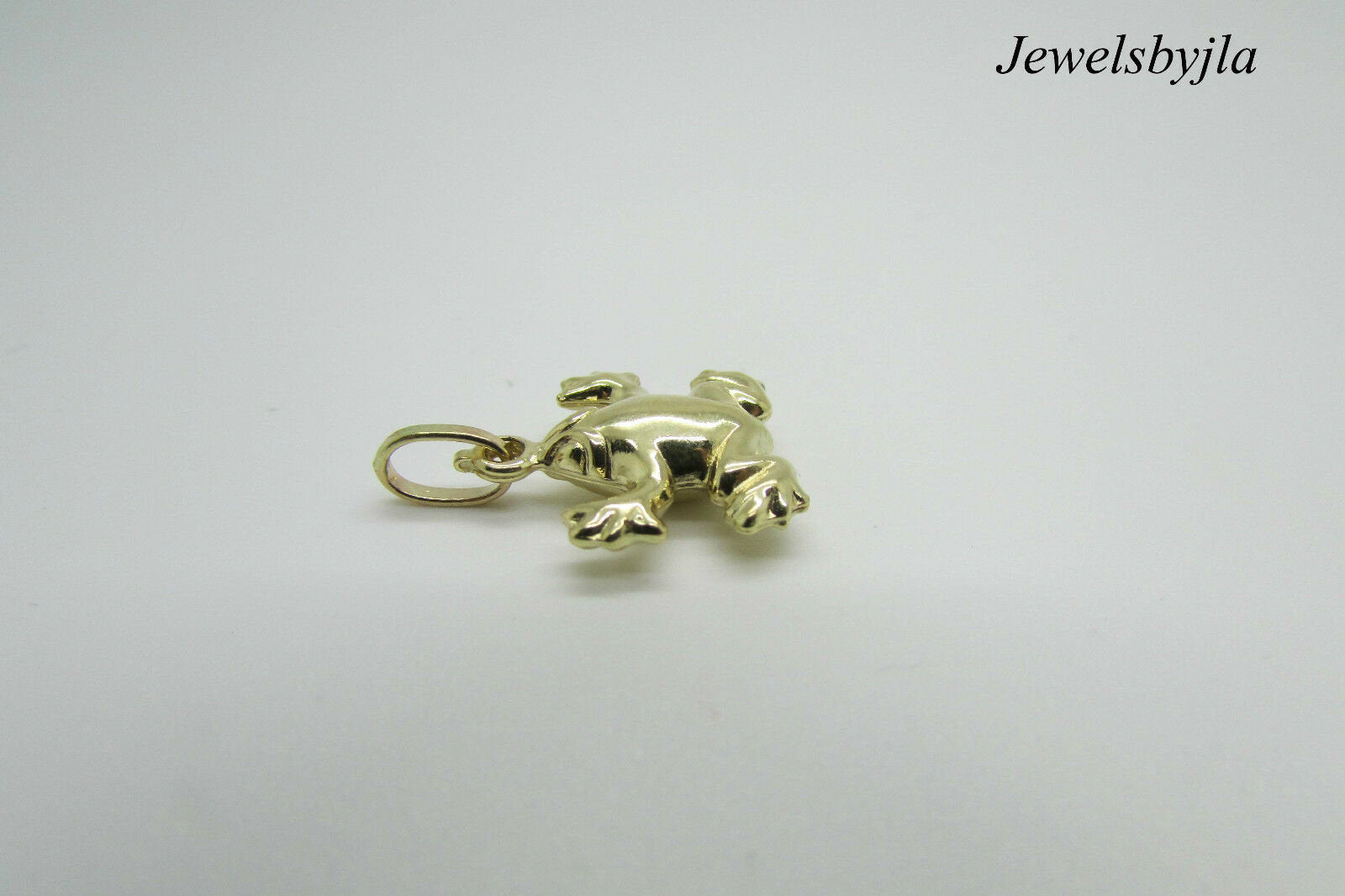 14K Yellow Gold Cute Frog Pendant/Charm 1.5 Grams