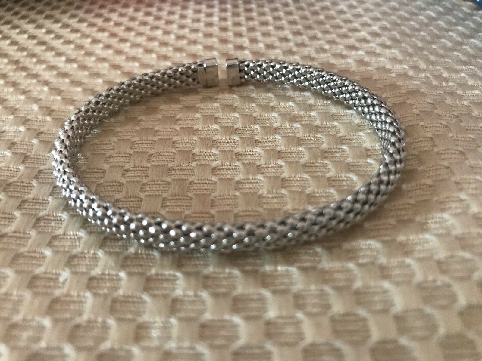 14K Pretty White Gold Braided Cable Cuff Bracelet With Oval Ends 11.8 Grams