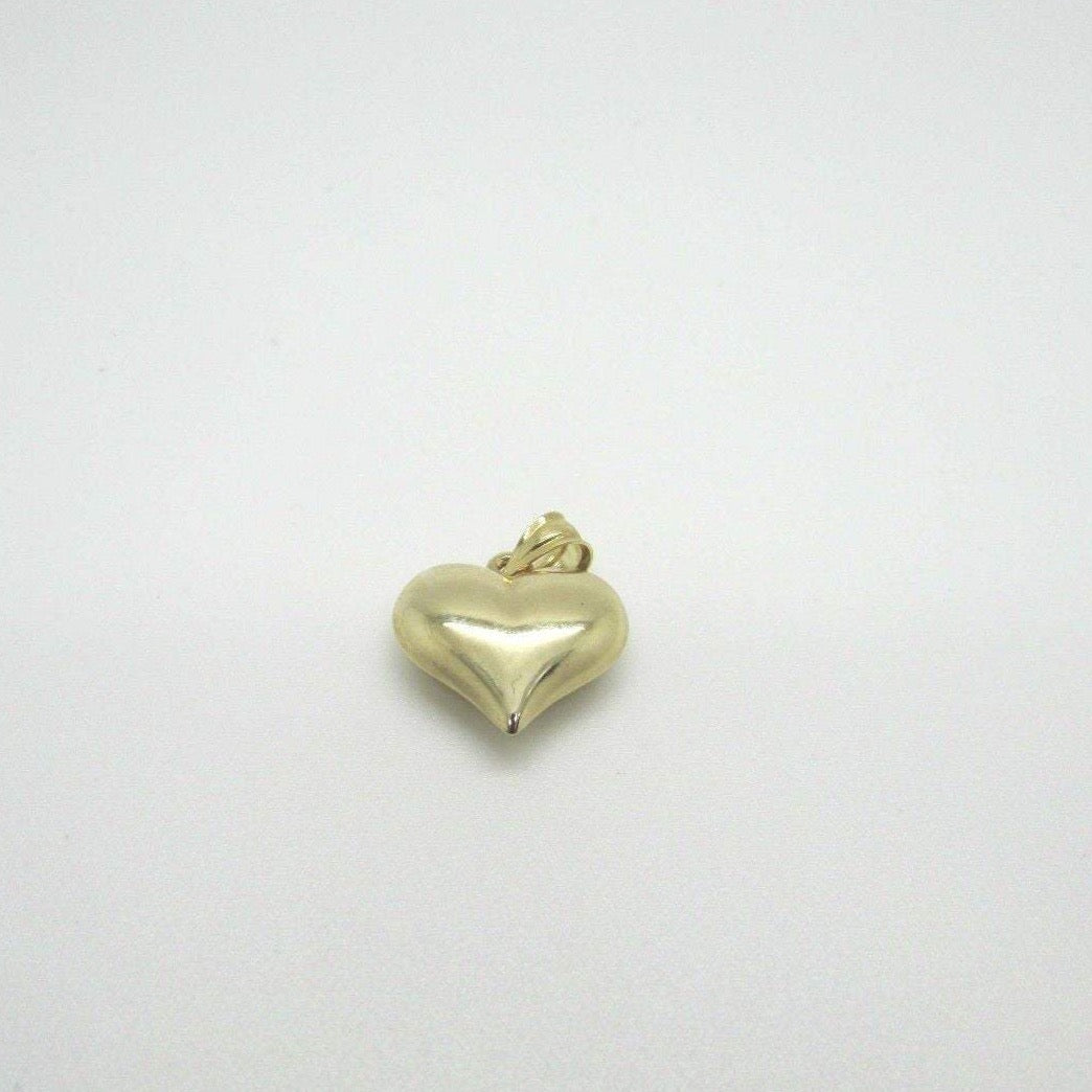 14K Pretty Yellow Gold 3-D Puffed Heart Pendant 0.7 Grams