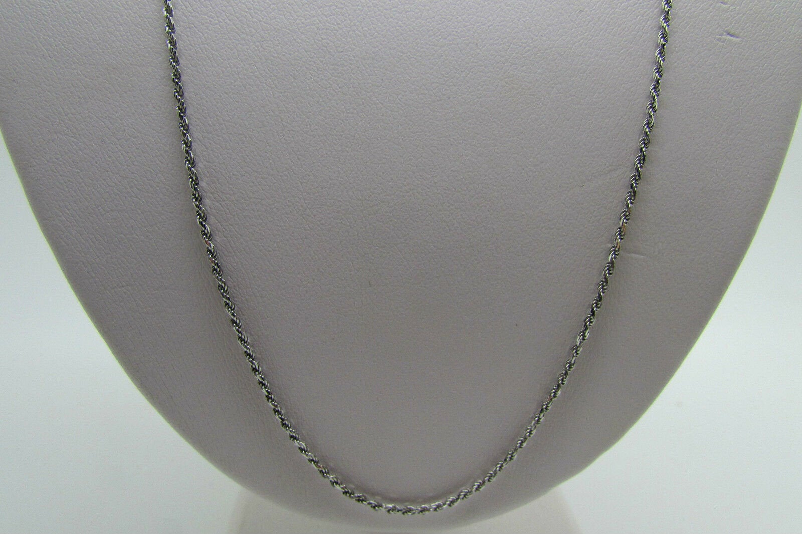 14K White Gold Pretty Rope Chain 18 Inches 3 Grams