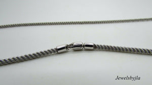 14K Pretty White Gold Twisted Thick Chain 20 Inches 10.5 Grams 2.4 Mm