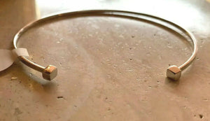 14K Pretty White Gold Thin Cuff Bracelet With Square Ends 3.2 Grams