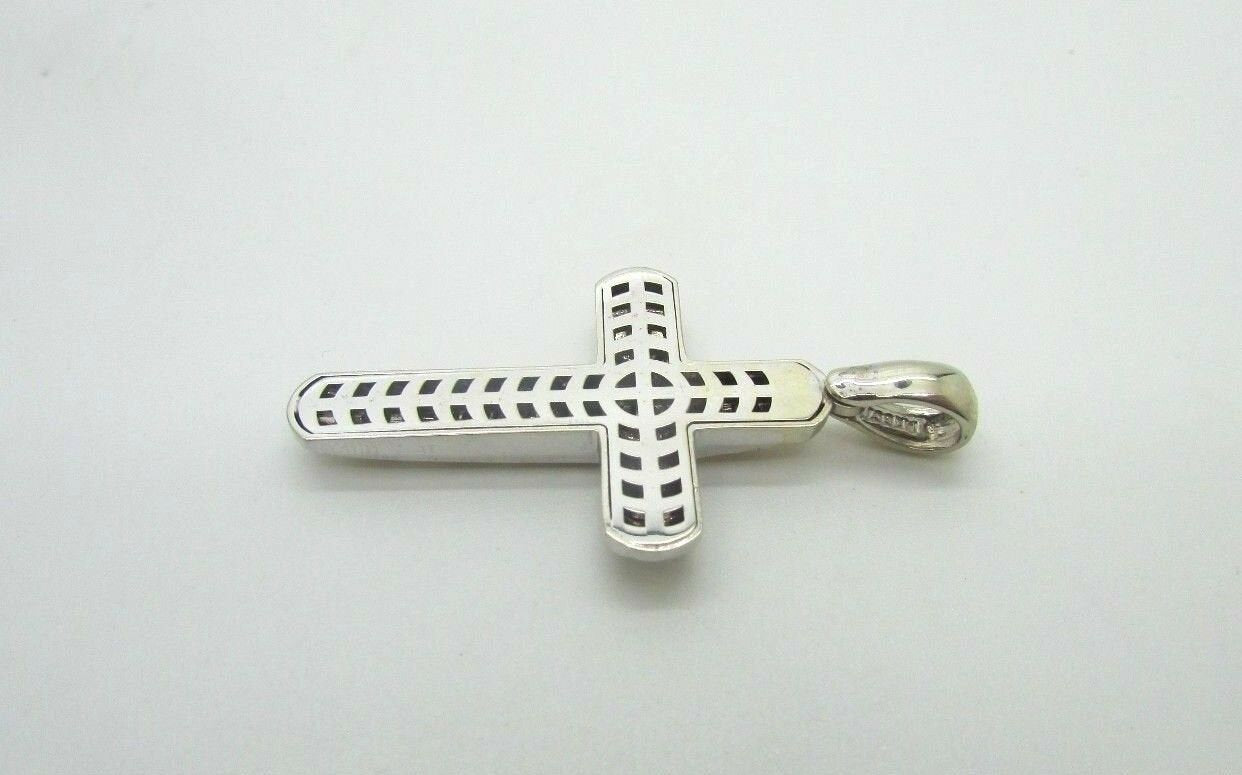 14K Pretty White Gold Cross With Yellow Gold Screw Circles 5.9 Grams