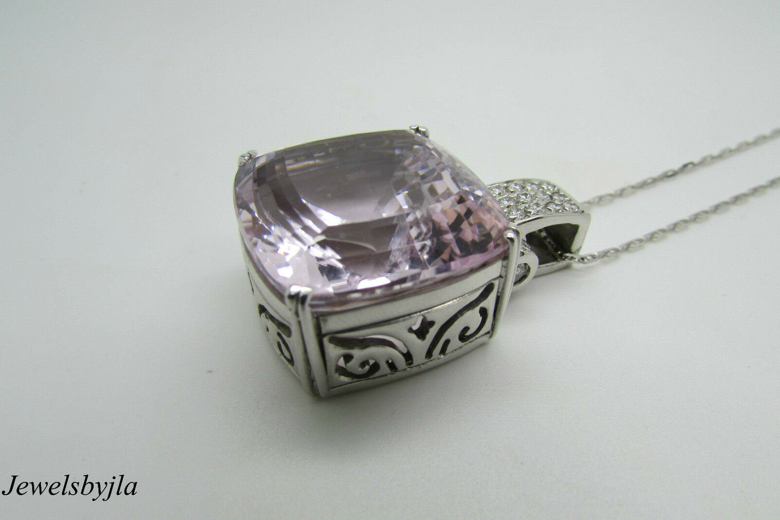 14K Pretty White Gold Cushion Shaped Kunzite 60.48 Cts Pendant With Diamonds