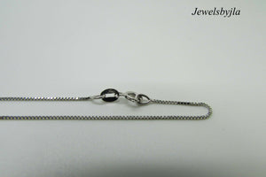 14K Pretty White Gold Box Chain 20 Inches 1.4 Grams