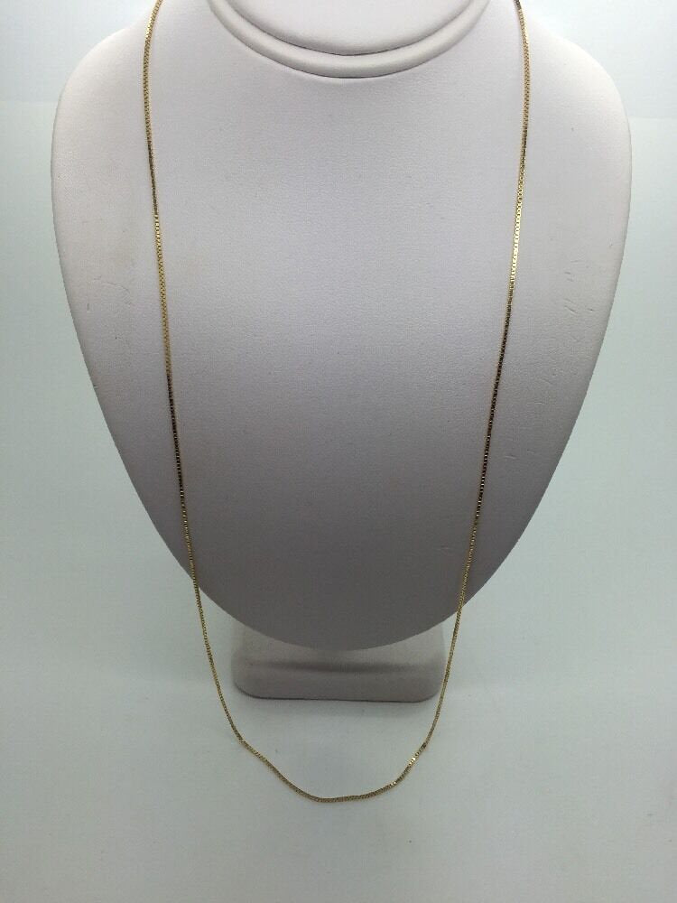 14K Pretty Shiny Yellow Gold Box Chain 24 Inches 3.1 Grams