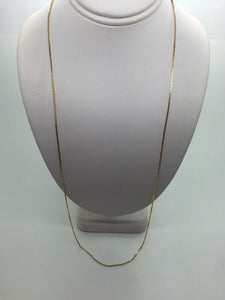 14K Pretty Shiny Yellow Gold Box Chain 22 Inches 3.1 Grams