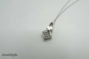 14K Pretty White Gold Square Pendant With 9 Princess Cut Diamonds 0.26 Cts