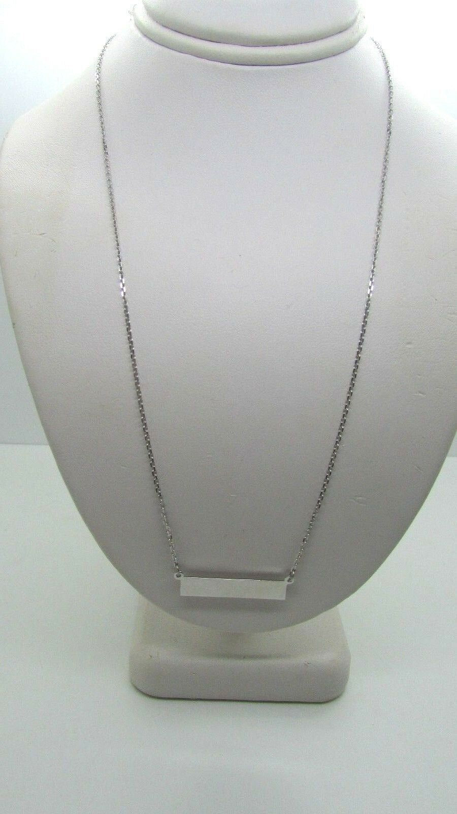 14K White Gold Short Horizontal Bar Pendant 16&quot; 3.1 Grams