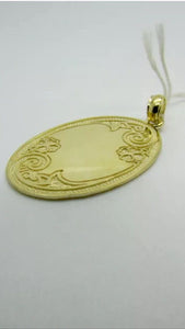 14K Yellow Gold Pretty Oval Engraveable Plaque Pendant With Design 3.0 Grams