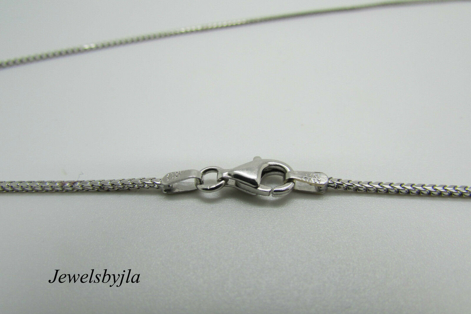 14K White Gold Square Wheat Chain 18 Inches 1.3 Mm 4.4 Grams Wide Made In Italy
