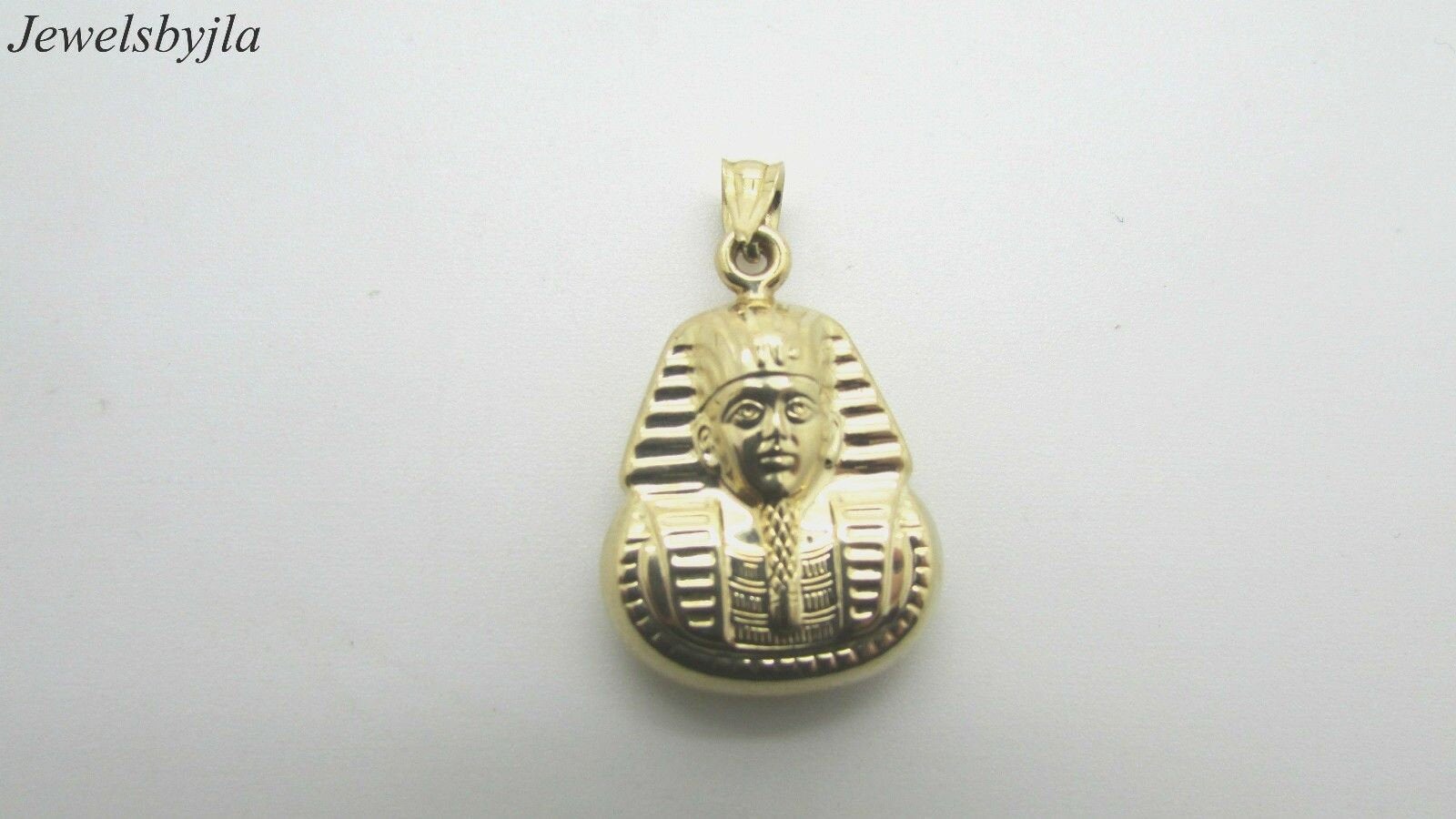 14K Pretty Yellow Gold 3-D Detailed Egyptian Pharaoh Pendant 2 Grams