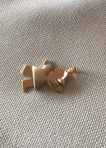 14K Pretty Yellow Gold Little Girl Charm Pendant Pink Bow On The Head 3.8 Grams