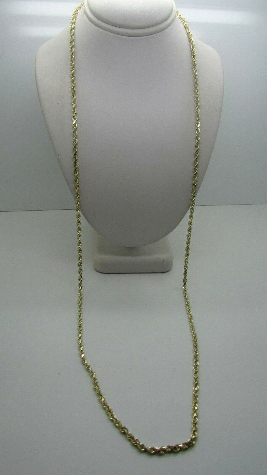 14K Pretty Yellow Gold Rope Chain 30 Inches 21.3 Grams 3Mm