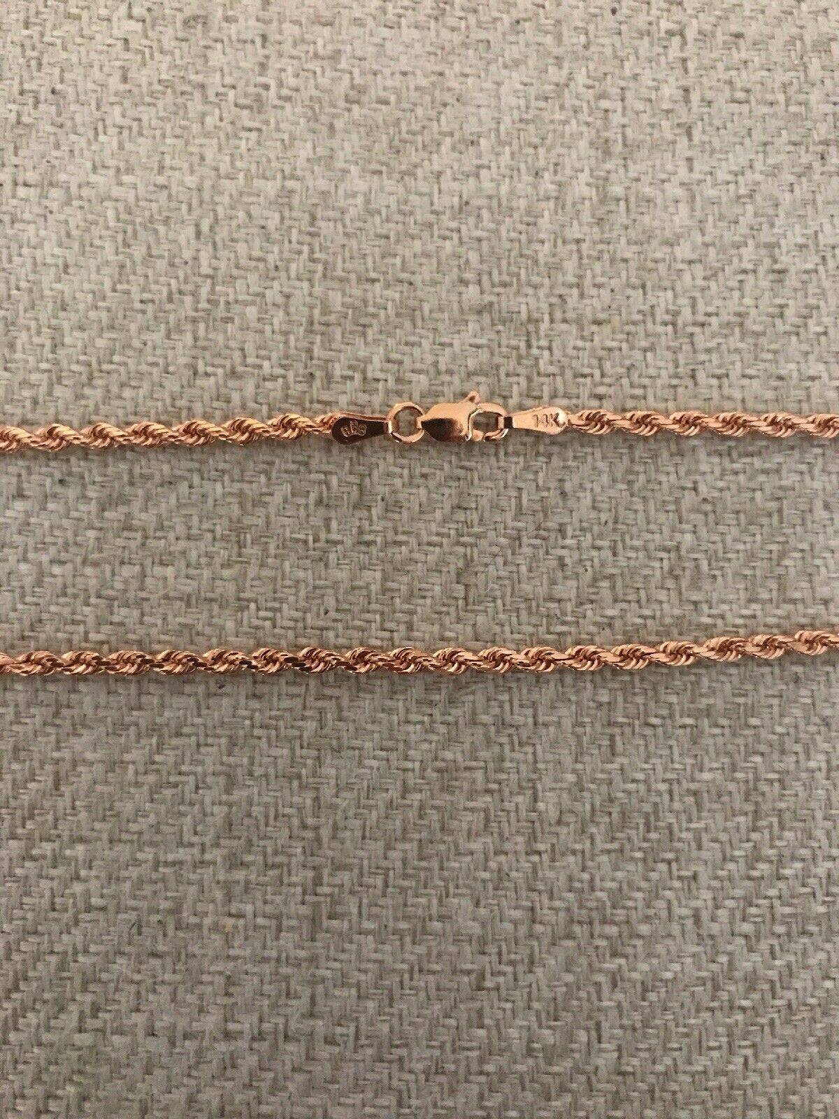 14K Pretty Rose Gold Diamond Cut 18 Inches Rope Chain 8.6 Grams 2.5 Mm Wide