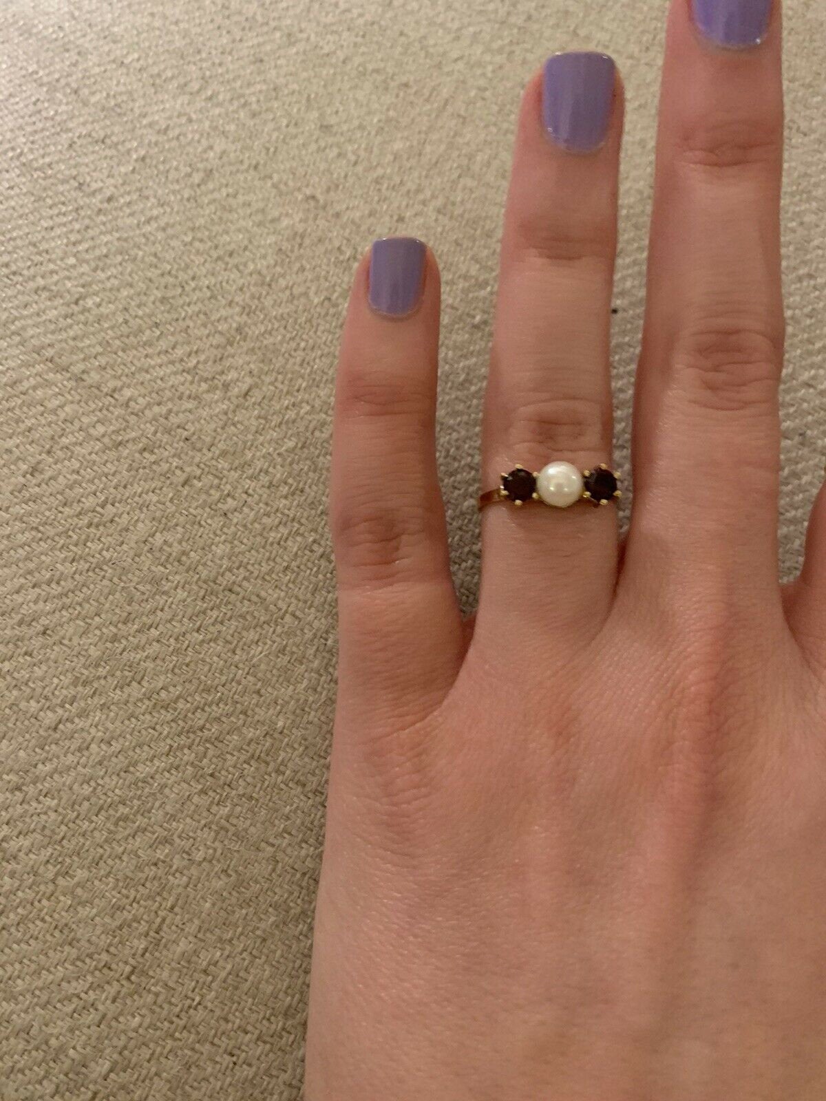 14K Yellow Gold Ladies Pretty Pearl Ring With Garnet Stones Size 6.5