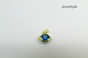 14K Pretty Yellow Gold Evil Eye Pendant 1.1 Grams