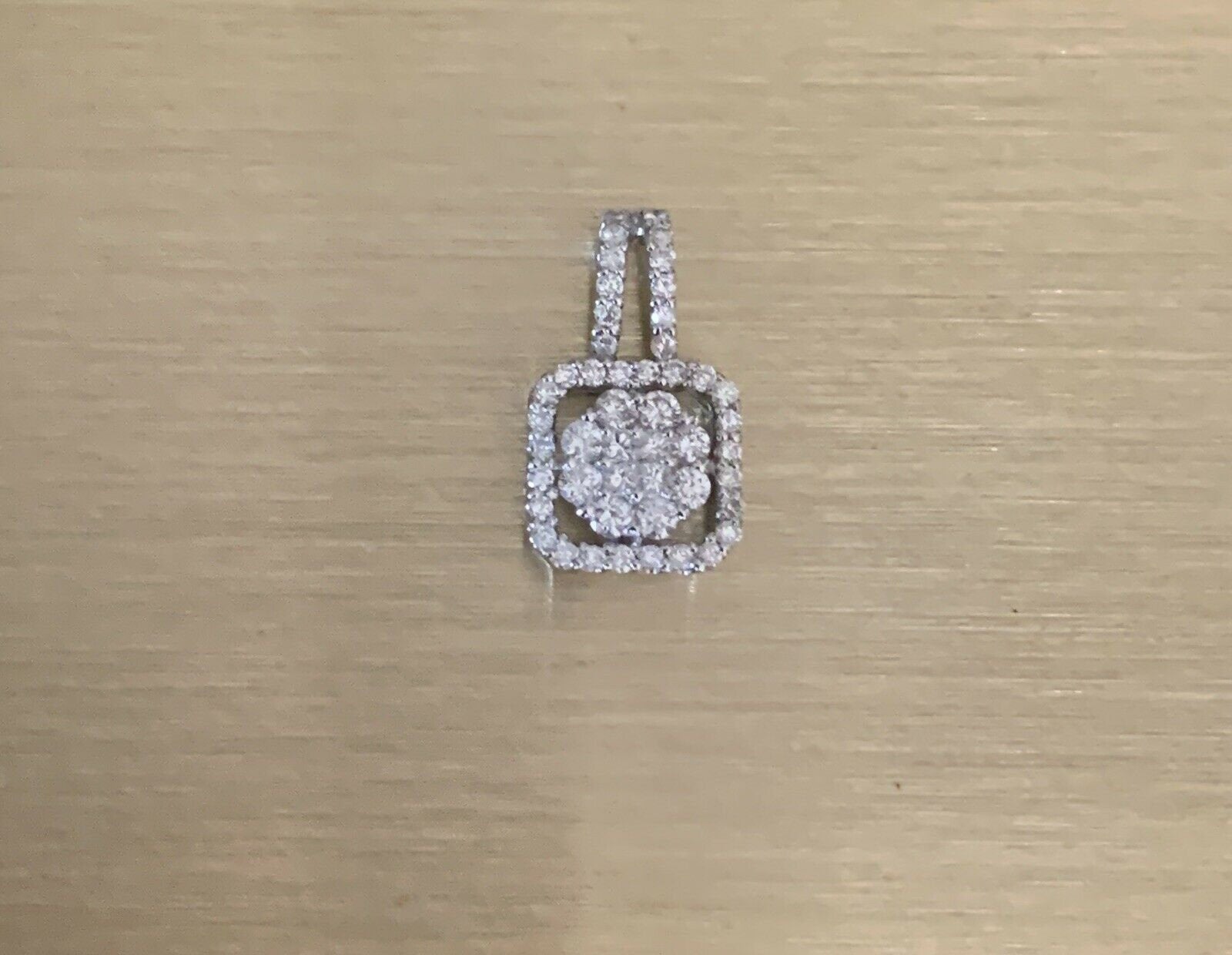 18K White Gold Pretty Square Pendant With Round Diamonds 0.65 Cts 2 Grams