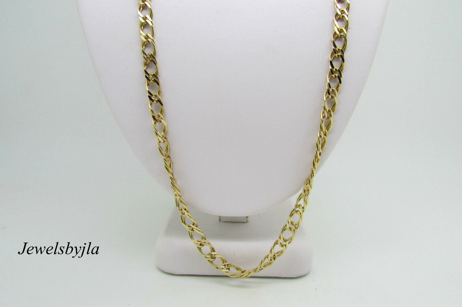 14K Pretty Yellow Gold Diamond Cut Wide Link Chain 18 Inches 17 Grams Italy.