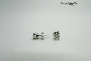 14K Pretty White Gold Clean Round Diamond Stud Earrings .82 Points G Si2