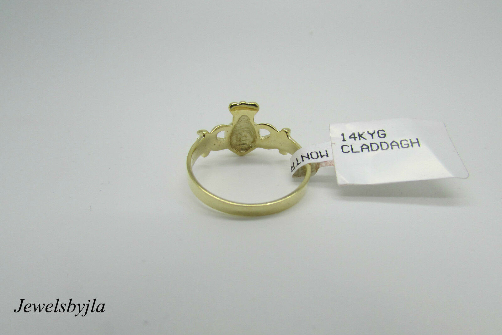 14K Yellow Gold Ladies Pretty Claddagh Ring Size 7.75 Weight 2.9 Grams