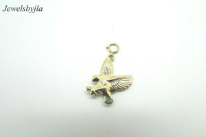 14K Yellow Gold Pretty Flying Eagle Pendant/Charm 1.4 Grams