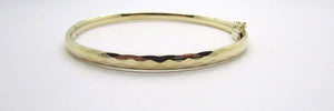 14K Pretty Yellow Gold Thick Hammered Bracelet 7 Grams