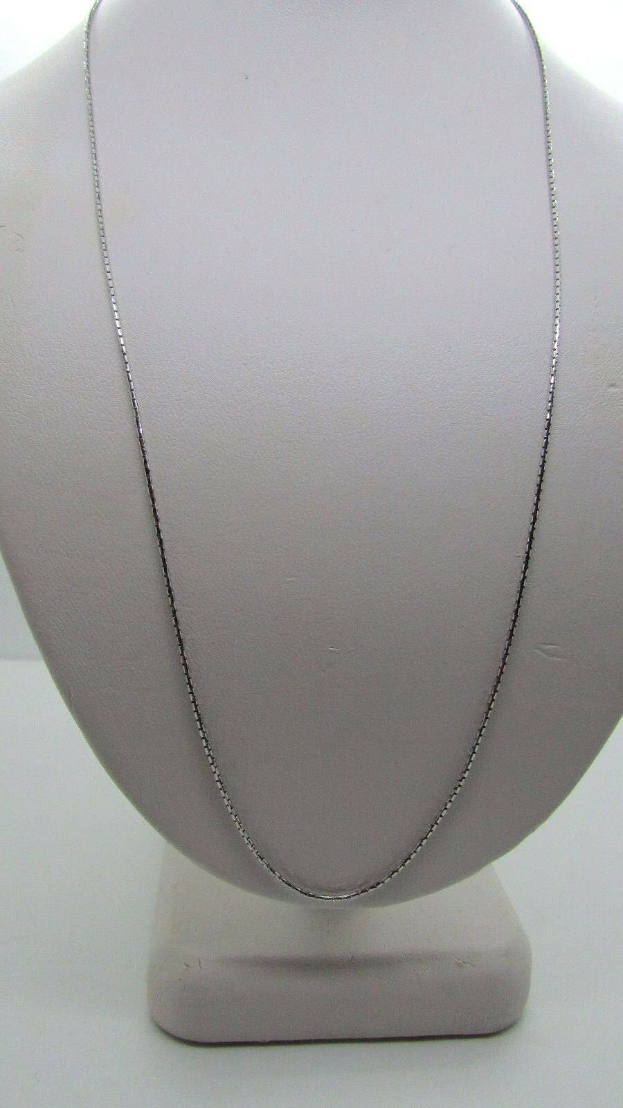 14K Pretty White Gold Tight Link Chain 18 Inches 2.4 Grams .90 Mm Italy
