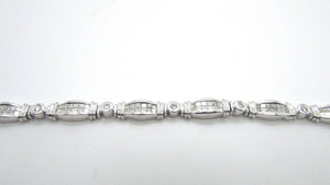 14K White Gold Pretty Fancy Tennis Bracelet Princess and Round Diamonds 5.75 Cts