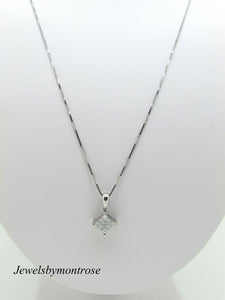 14K Pretty White Gold Square Pendant With 9 Princess Cut Diamonds 0.23 Cts