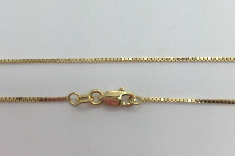 14K Pretty Shiny Yellow Gold Box Chain 24 Inches 3.1 Grams