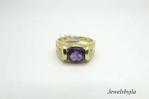 14K Pretty Yellow Gold Ladies Ring With Oval Shape Amethyst Stone And Diamonds