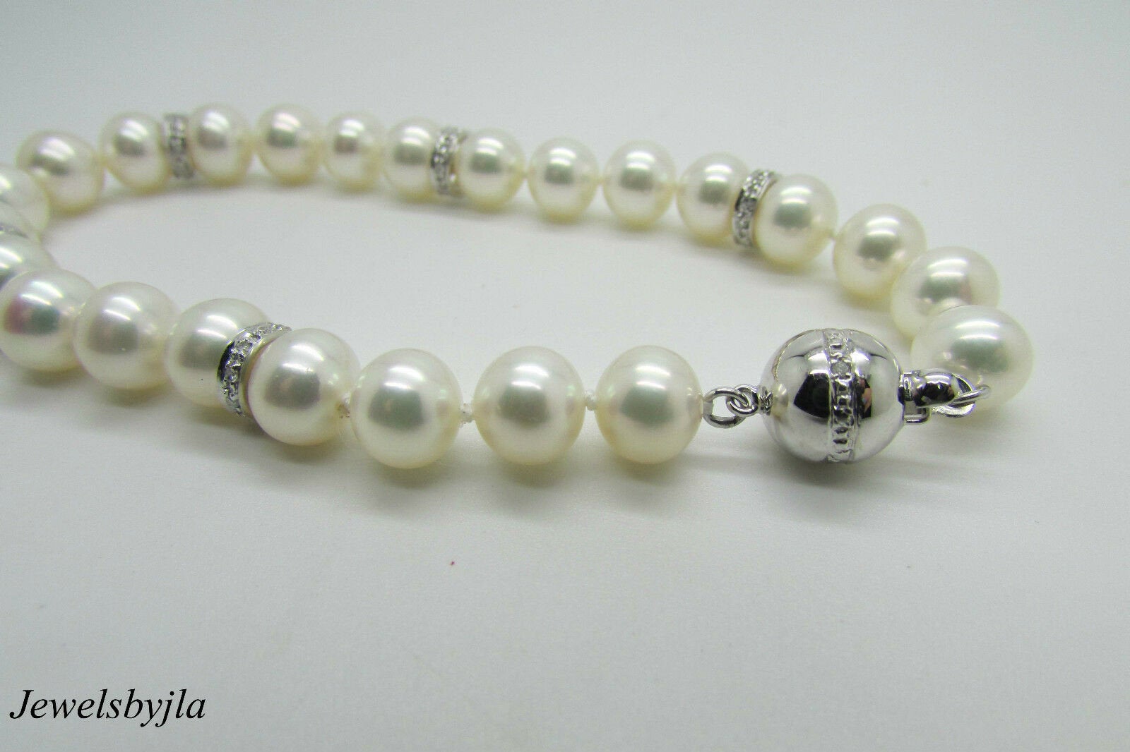 14K White Gold Pretty Cultured Pearl Bracelet With Diamond Rondelles 0.40 Cts