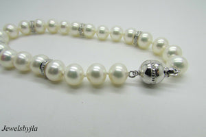 14K White Gold Pretty Cultured Pearl Bracelet With Diamond Rondelles 0.40 Cts