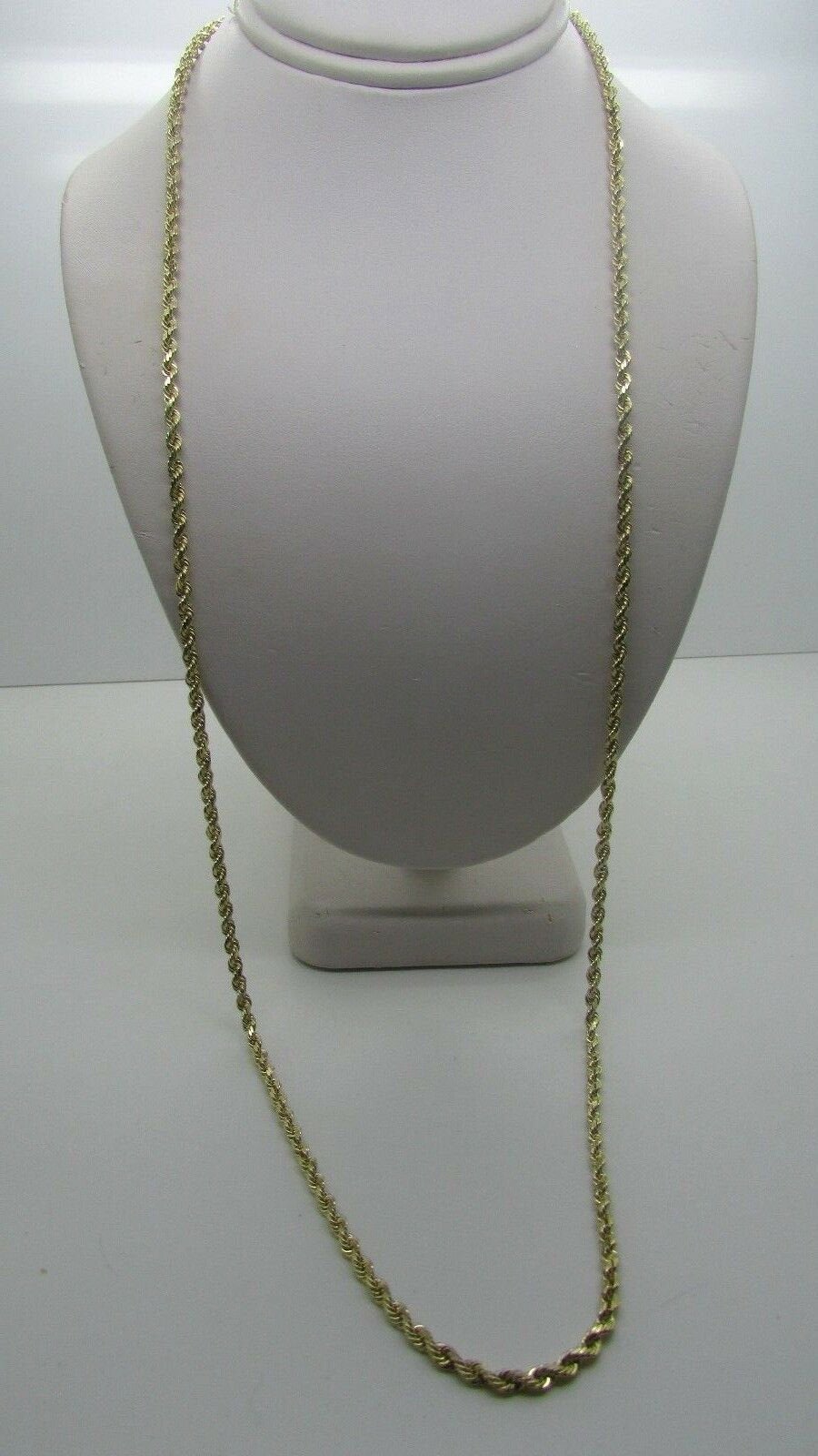 14K Pretty Yellow Gold Diamond Cut Rope Chain 26 Inches 18.2 Grams 3Mm
