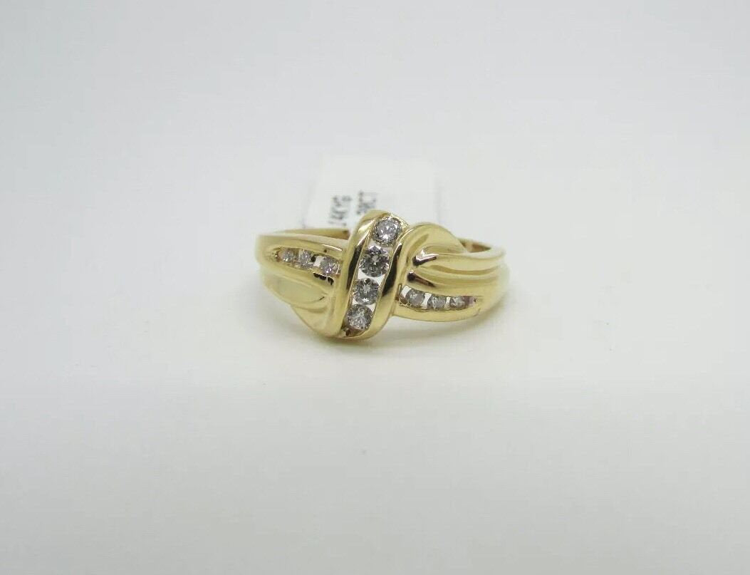 14K Yellow Gold Ladies Pretty Cross Over X Ring With Diamonds 3.1 Grams Size 6.5