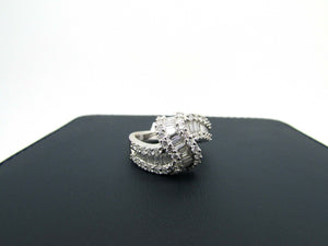 18K White Gold Wrap Ring With Round And Baguette Diamonds Wrap Style Size 6 3/4