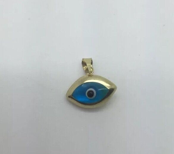 14K Pretty Yellow Gold Evil Eye Shape Pendant 1.1 Grams