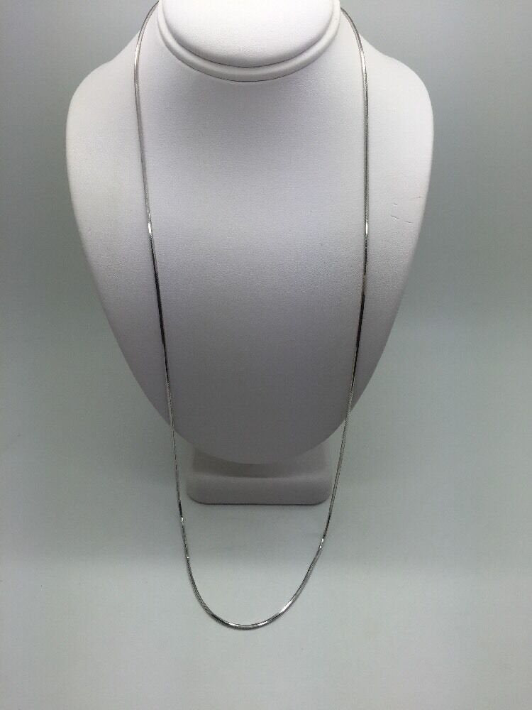 14K Solid White Gold Square Snake Chain 24 Inches 8.2 Grams 1.2 Mm