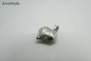 14K White Gold Pretty Puffed Heart Pendant/Charm With Stars 0.45 Grams