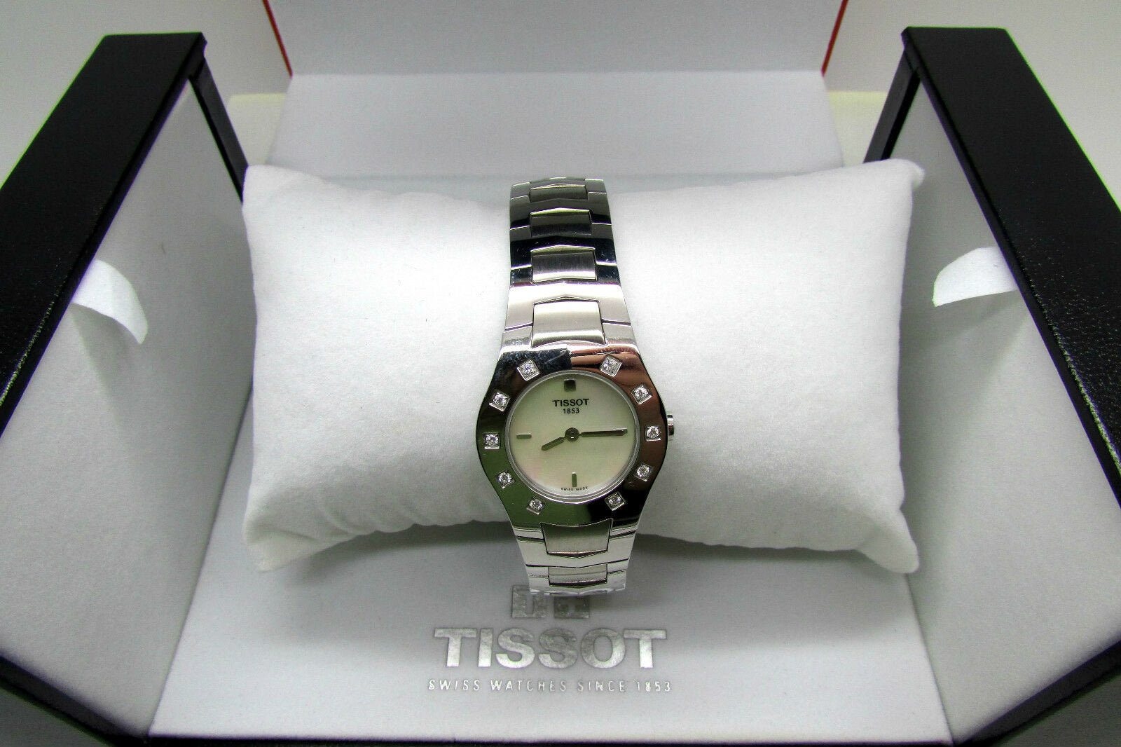 Tissot t sale round